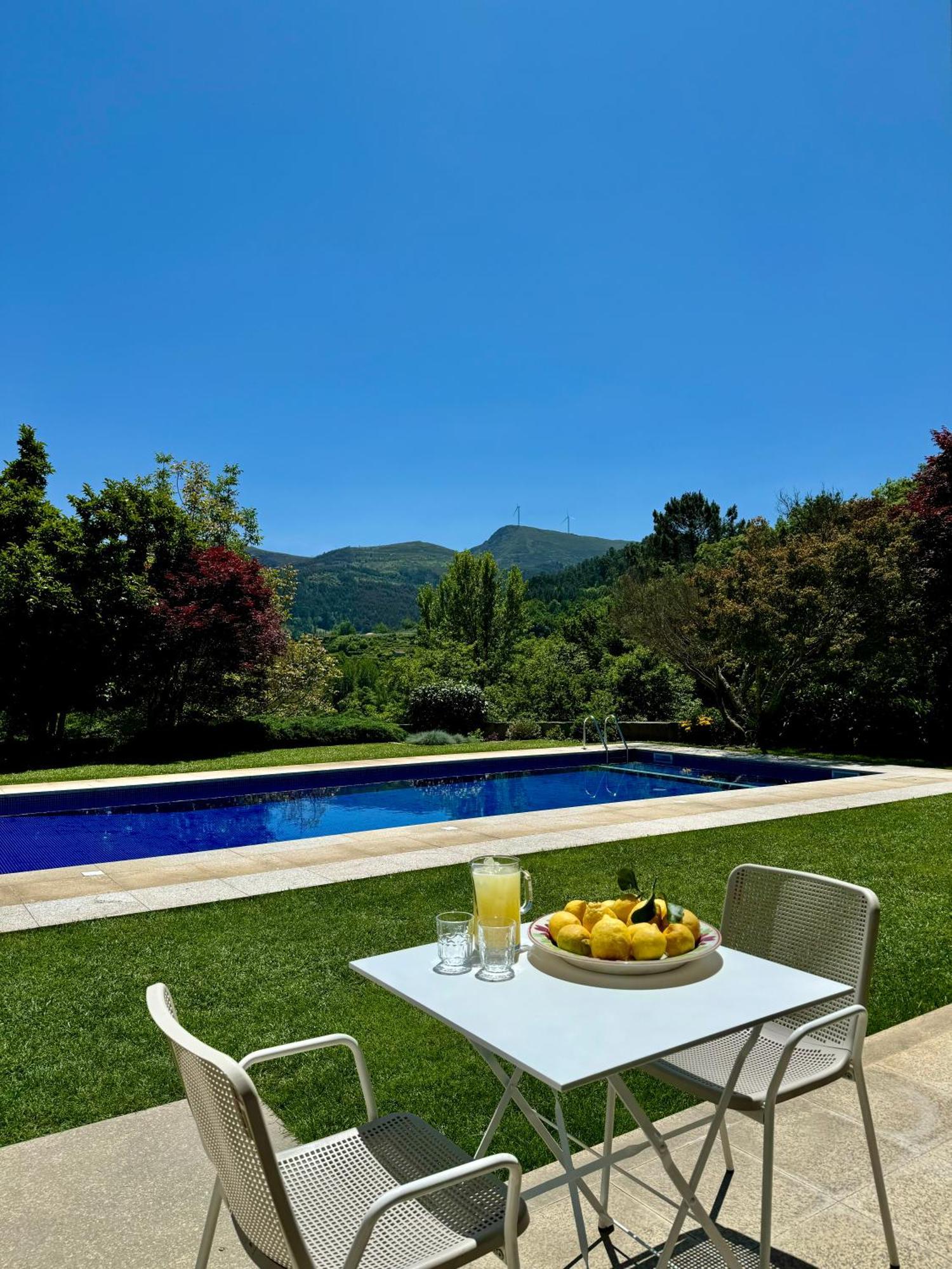Bed and Breakfast Quinta Trindade Арока Экстерьер фото