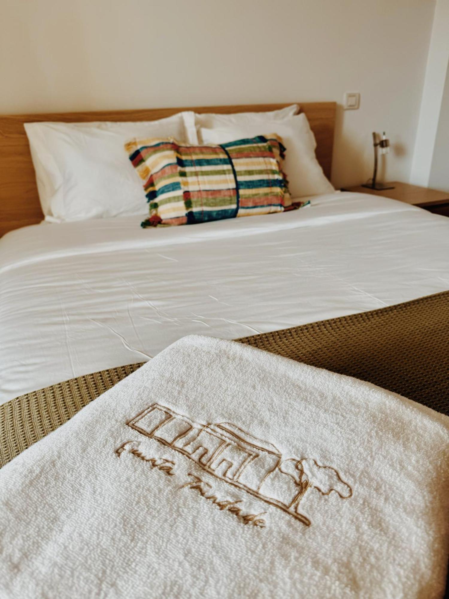 Bed and Breakfast Quinta Trindade Арока Экстерьер фото